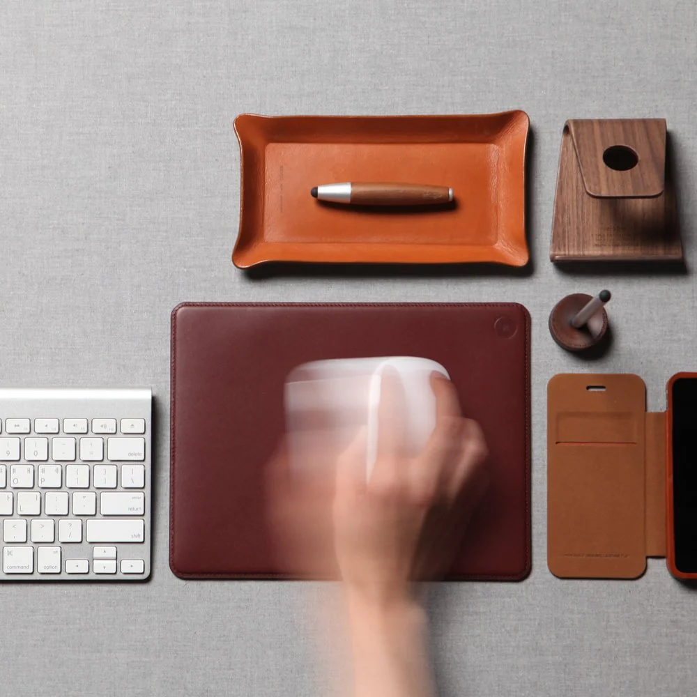 Genuine Leather Mouse Pad with magnetic cable management [3 Colors] - Image 11